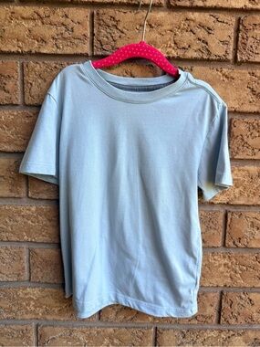 💫10/$25 • Old Navy Light Blue Crew Neck T-Shirt